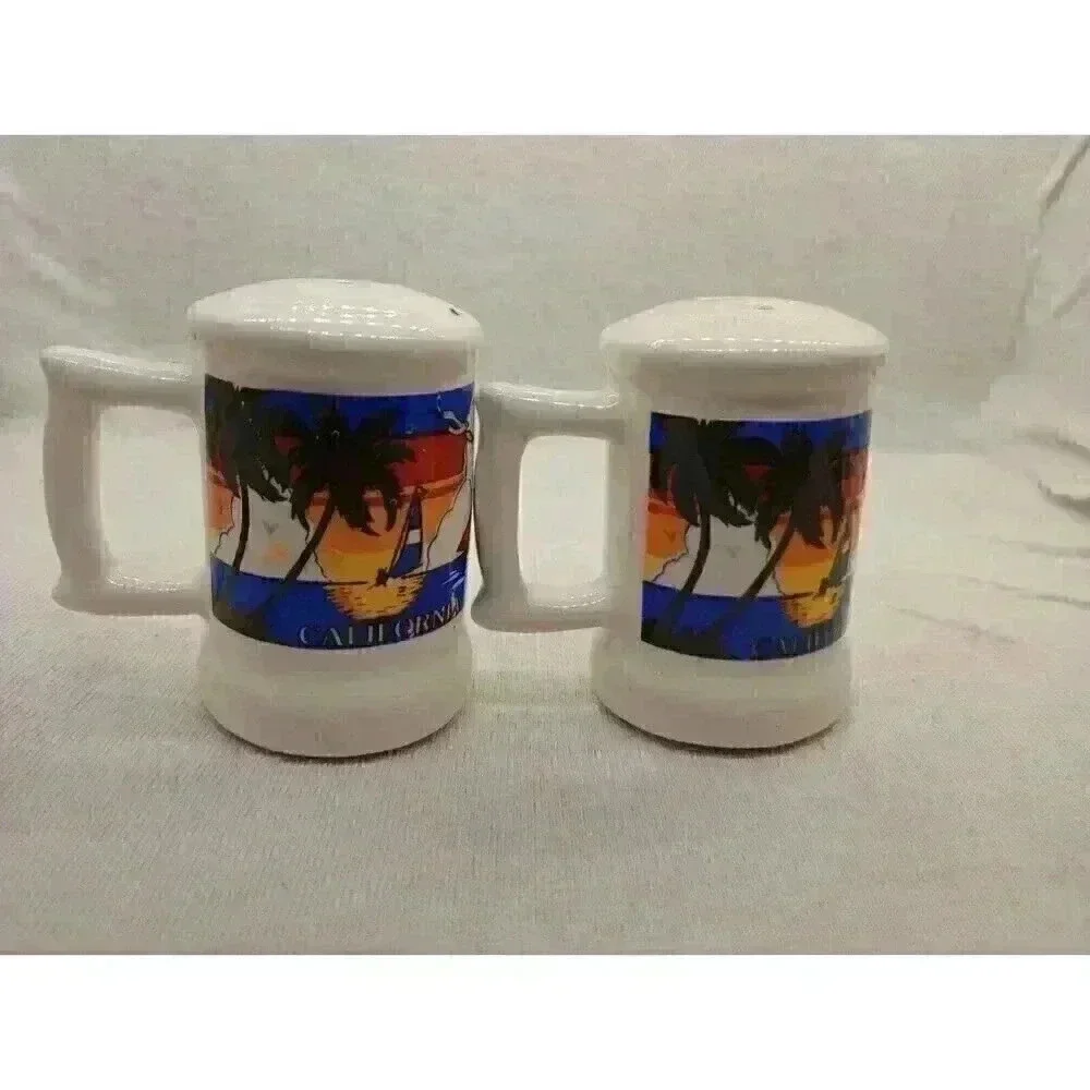 California Coast souvenir salt and pepper shakers Vintage Collectable Home Decor